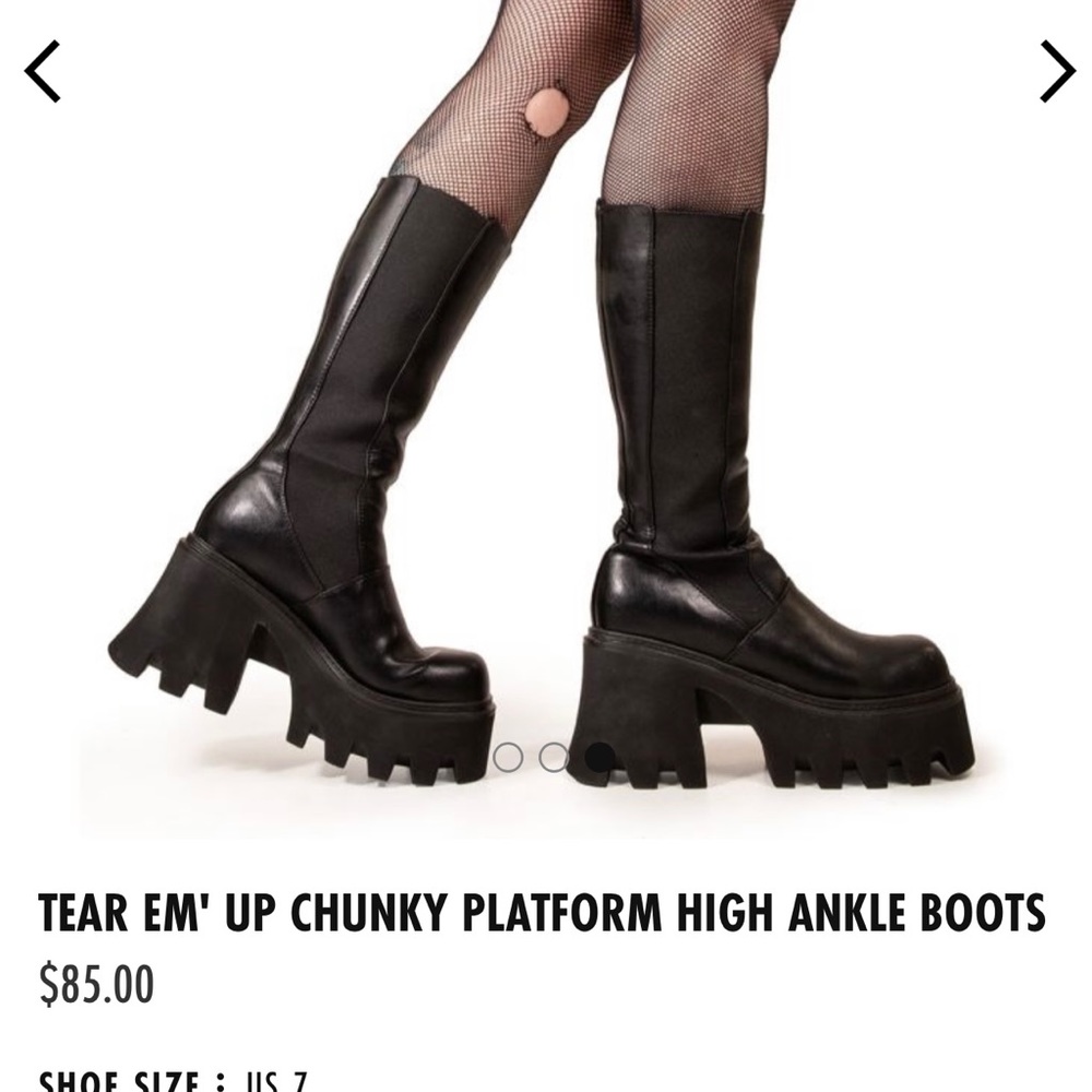 nwt LAMODA chunky platform high ankle boots